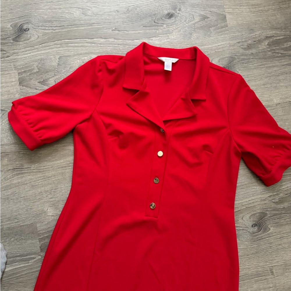 London Times Vibrant Red Notched Collar Button-Front Top